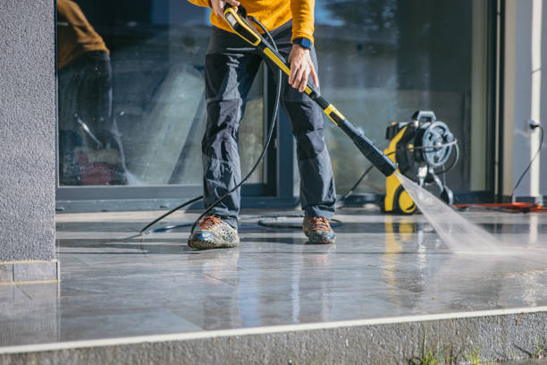 Why Choose Our Certified Pressure Washing Experts for Your Project Needs in New River, AZ?